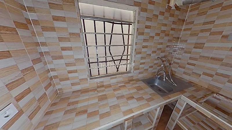 Foto 6f6be27d-872d-4af5-9158-b1e82eee6b05. Piso (). "okupado" (no se puede visitar ni hipotecar). en Sevilla