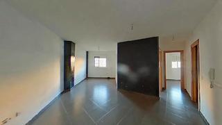 Flat  Avenida luis buñuel. Roquetas de mar (almería). "okupado" (no se puede visitar ni hip