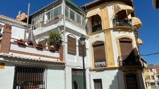 Pis  Placeta del conde luque. Guadix (granada). sin posesión “ocupado” (no se puede visitar ni