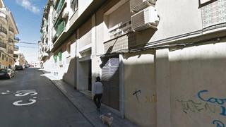 Pis  Calle sil. Úbeda (jaén). sin posesión (no se puede visitar ni hipotecar).