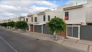 Casa adossada  Calle pilar paz pasamar. Jerez de la frontera (cádiz). sin posesión “ocupado” (no se pued