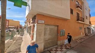 Pis  Calle de las flores. Línea de la concepción (la), (cádiz). sin posesión “ocupado” (no