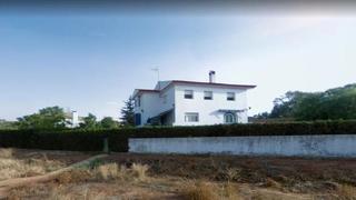 Xalet  Alameda del torreon. Mairena del alcor (sevilla). sin posesión “ocupado” (no se puede