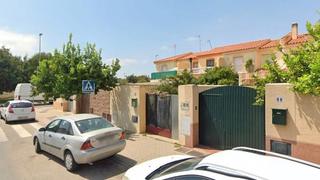Casa adossada  Calle ermita de la ina. Jerez de la frontera (cádiz). sin posesión “ocupado” (no se pued