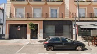 Aparcament cotxe  Calle real de utrera. Dos hermanas (sevilla). sin posesión “ocupado” (no se puede visi