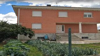 Finca rústica  Calle resineros. Laguna de duero (valladolid). sin posesión “ocupado” (no se pued