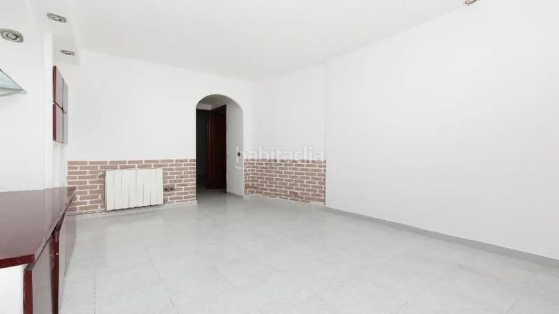 Foto c9de98b8-668b-42f5-833f-766697aed255. Flat in Can Calders Sant Feliu de Llobregat