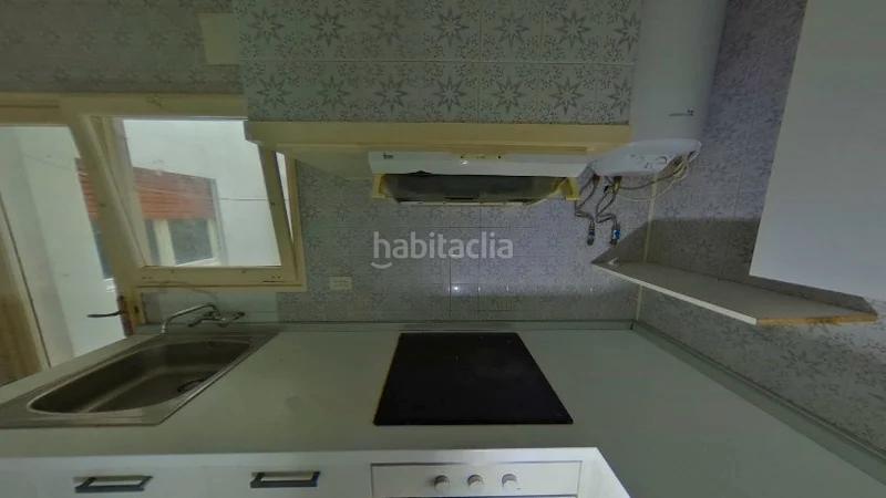 Foto a43596f5-0a04-4704-b891-f345db9a618c. Piso (gerona). "okupado" (no se puede visitar ni hipotecar). en Figueres