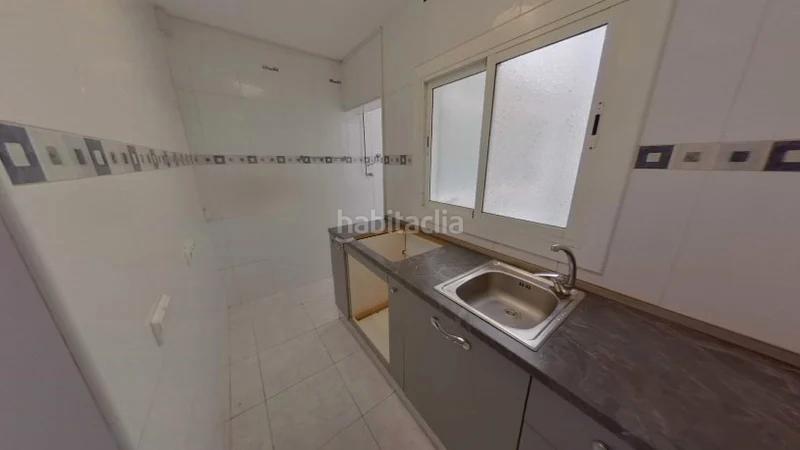 Foto e9470ce7-b0bd-4e62-b58f-a2d3ce7744d6. Appartement dans Can Mariner Santa Coloma de Gramenet
