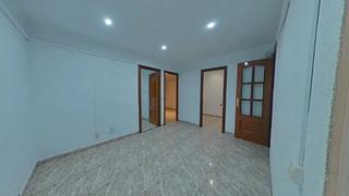 Appartement  Carrer antiga travessera. Hospitalet de llobregat (l) (barcelona). "okupado" (no se puede
