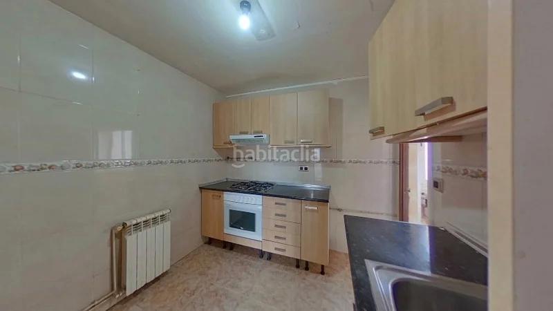 Foto 87ad75f7-0210-4c20-aca5-3b42c3c92c67. Pis a La Romànica Barberà del Vallès