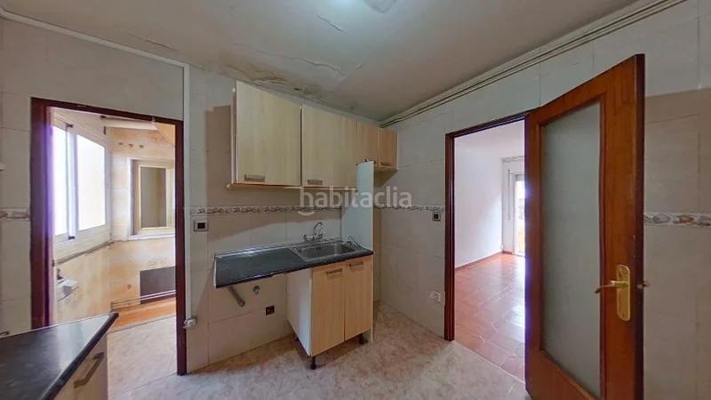 Foto d416abad-1daf-41a8-bf23-09fbe219eddb. Pis a La Romànica Barberà del Vallès