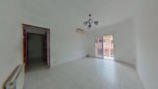 Appartement  Carrer de montmany. Sant boi de llobregat (barcelona). "okupado" (no se puede visita