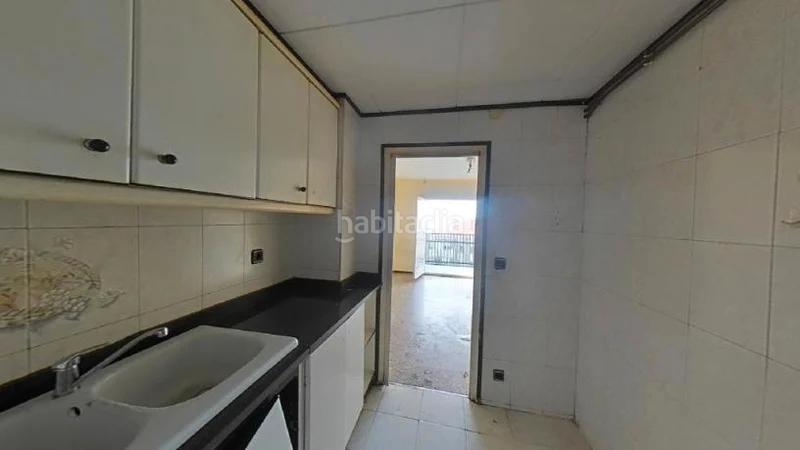 Foto 53ab7b88-e15f-4431-a11b-d0fb1f0a5eda. Piso (barcelona). "okupado" (no se puede visitar ni hipotecar). en Mataró