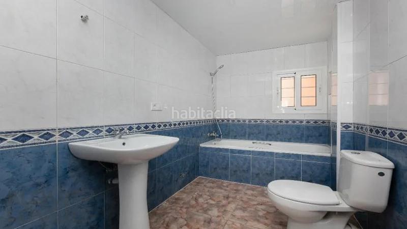 Foto e25ca452-b1d8-4636-8651-d502ec9a9196. Casa in Can Puiggener Sabadell