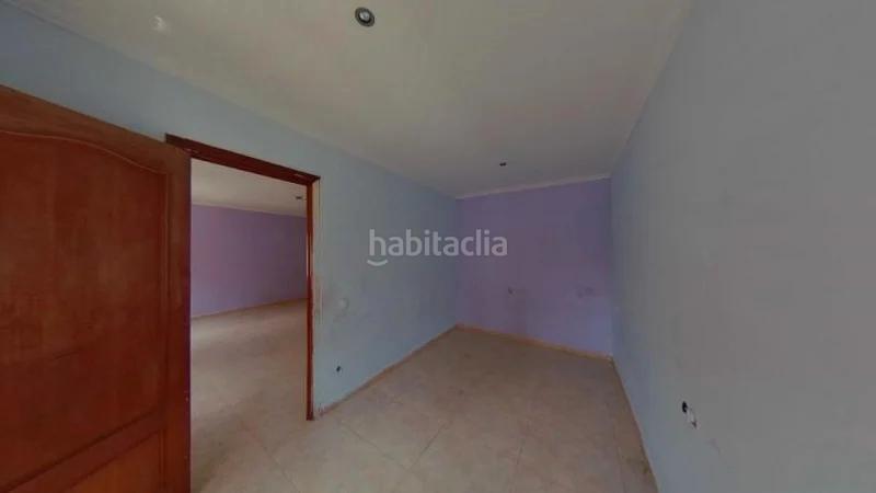 Foto 21acd64f-99c7-4dee-aee9-5e049bb8e48a. Piso (barcelona). "okupado" (no se puede visitar ni hipotecar). en Terrassa