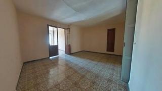 Casa  Carrer sant pere. Xàtiva (valencia). "okupado" (no se puede visitar ni hipotecar).
