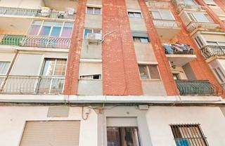 Appartement  Carrer de xenillet. Torrent (valencia). "okupado" (no se puede visitar ni hipotecar)