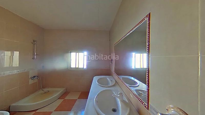 Foto ac9fe8d6-90ad-4a07-a7b5-f88658596c19. Casa a Miajadas