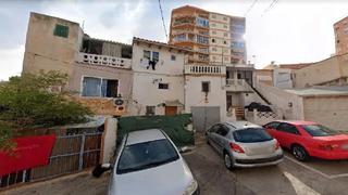Pis  Carrer muntanya. Llucmajor (islas baleares). "okupado" (no se puede visitar ni hi