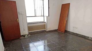 Oficina  Calle fernandez de santiago. Posadas (córdoba). sin posesión “ocupado” (no se puede visitar n