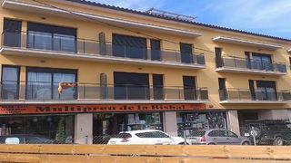 Geschäftsraum  Carrer de la solidaritat. Bisbal d´empordà, la (gerona). en rentabilidad (se vende alquila