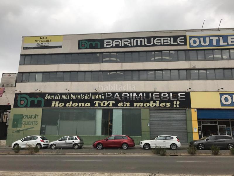 Foto 60d3382f-dece-4184-8ec7-c730120a1a79. Nave industrial (barcelona ). "okupado" (no se puede visitar ni hipotecar). en Terrassa