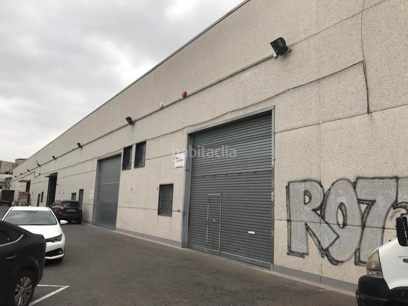 Foto 68dc7dfd-9455-4ab4-a559-c124a157fa9e. Nave industrial (barcelona ). "okupado" (no se puede visitar ni hipotecar). en Terrassa