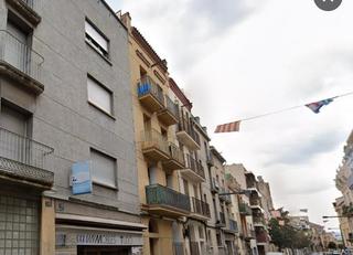 Semi detached house  Carrer de la soledat. Igualada (barcelona). sin posesión “ocupado” (no se puede visita