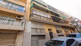 Aparcament cotxe  Calle sargento rio llamas. Alicante. sin posesión “ocupado” (no se puede visitar ni hipotec