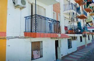 Pis  Calle paquita torres. Bailén (jaén). "okupado" (no se puede visitar ni hipotecar).