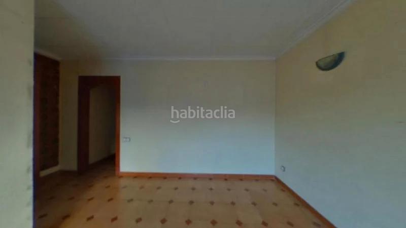 Foto 1a9ba34c-6bb7-4c91-ae91-2b076b366954. Piso (barcelona). "okupado" (no se puede visitar ni hipotecar). en Mataró