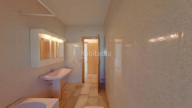 Foto 8b2d1f1c-7b6b-45a0-a3da-d6122553b52b. Xalet a Can Vinyals Esparreguera