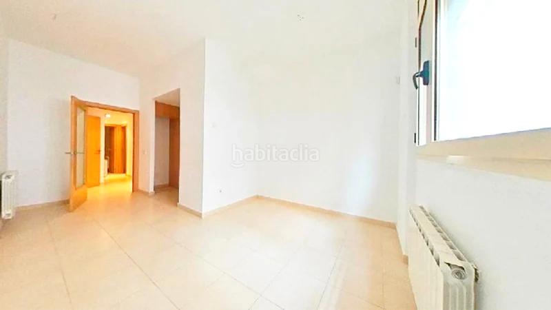 Foto 7fba1769-42eb-4d1f-aa4e-39daee18a9c2. Piso (gerona). "okupado" (no se puede visitar ni hipotecar). en Blanes