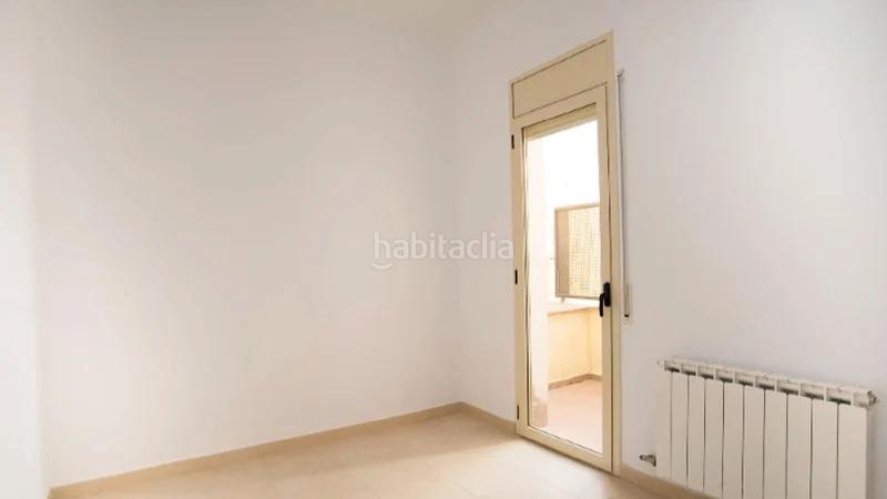 Foto 81f01fe5-91b1-4741-9d63-2680b967c3ce. Piso (gerona). "okupado" (no se puede visitar ni hipotecar). en Blanes