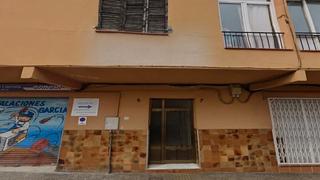Pis  Carrer turó. Montcada i reixac (barcelona). "okupado" (no se puede visitar ni