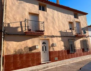 Casa a Requena. Activo bancario