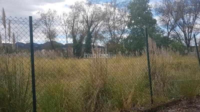 Foto f1f53990-ede1-4fb9-ba15-51f723b869a9. Terreny residencial a Corvera de Asturias