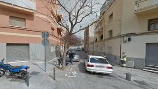 Pis  Carrer de pere sala. Viladecans (barcelona). sin posesión “ocupado” (no se puede visi