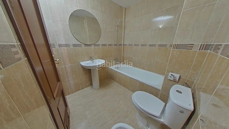 Foto 078f41ff-5ab2-4ee3-b1f8-bc41d500ad88. Pis a Torreblanca Sevilla