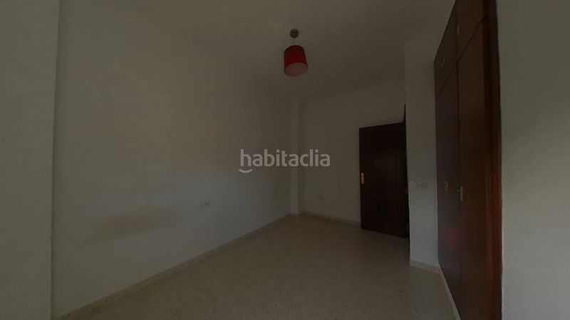 Foto a168deb6-cb45-4682-a553-89ff13fac636. Pis a Torreblanca Sevilla