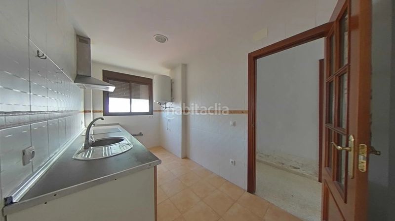 Foto fdd30cf7-62ee-4e12-a28c-0f3ae3537b55. Pis a Torreblanca Sevilla
