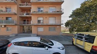 Pis  Carrer canigo. Hostalric (gerona). sin posesión “ocupado” (no se puede visitar