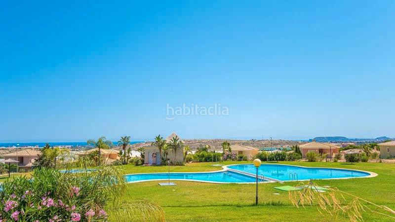 Foto c9cb718d-306a-4748-83b1-3d5cae7e49d8. Appartamento con piscina in Bonalba-Cotoveta Mutxamel