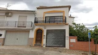 Casa  Avenida de la libertad. Villanueva de la concepción (málaga). sin posesión “ocupado” (no