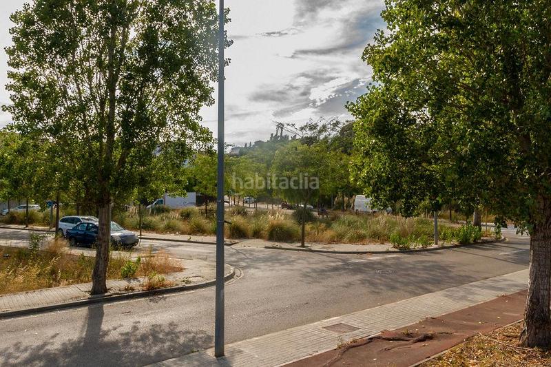 Foto fe996fa9-cc40-4c2d-bea1-dbd86cbf7f4d. Terrain résidentiel dans Mont Ferrant-Joan Carles I Blanes