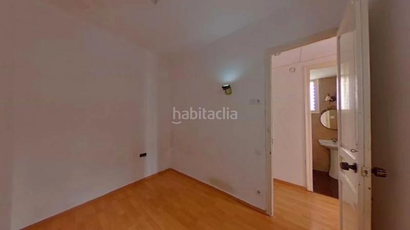 Foto 29178ca3-e3ef-4980-8718-7287aa955ada. Pis a Collblanc Hospitalet de Llobregat (L´)