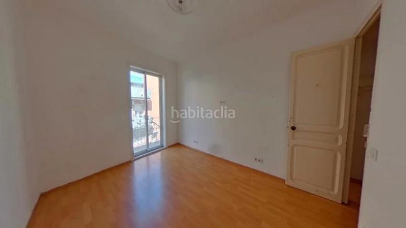 Foto a7efc12b-5d19-4dfe-b230-a5d3a248e25a. Pis a Collblanc Hospitalet de Llobregat (L´)