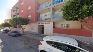 Pis  Calle toledo. Ejido, el (almería). en rentabilidad (se vende alquilado, no se