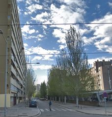 Pis  Carrer de mart. Sant adrià de besòs (barcelona). "okupado" (no se puede visitar